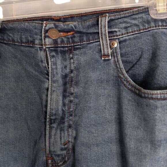 Signature By Levi Strauss W36 L32 Mens Athletic Jeans Medium Wash Blue Denim - Picture 4 of 15